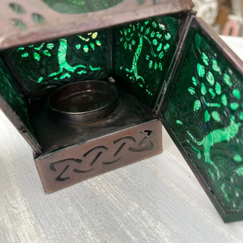 Hexagon Lantern - Picture 6 of 11